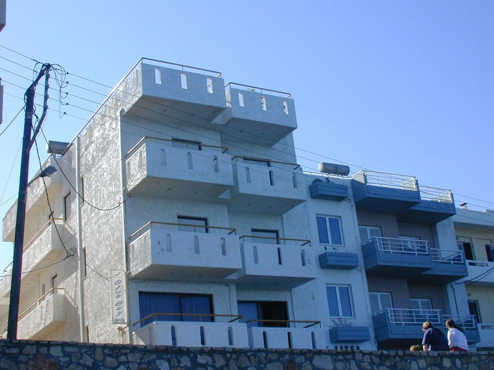 Blue Bay Apartments Херсониссос Экстерьер фото